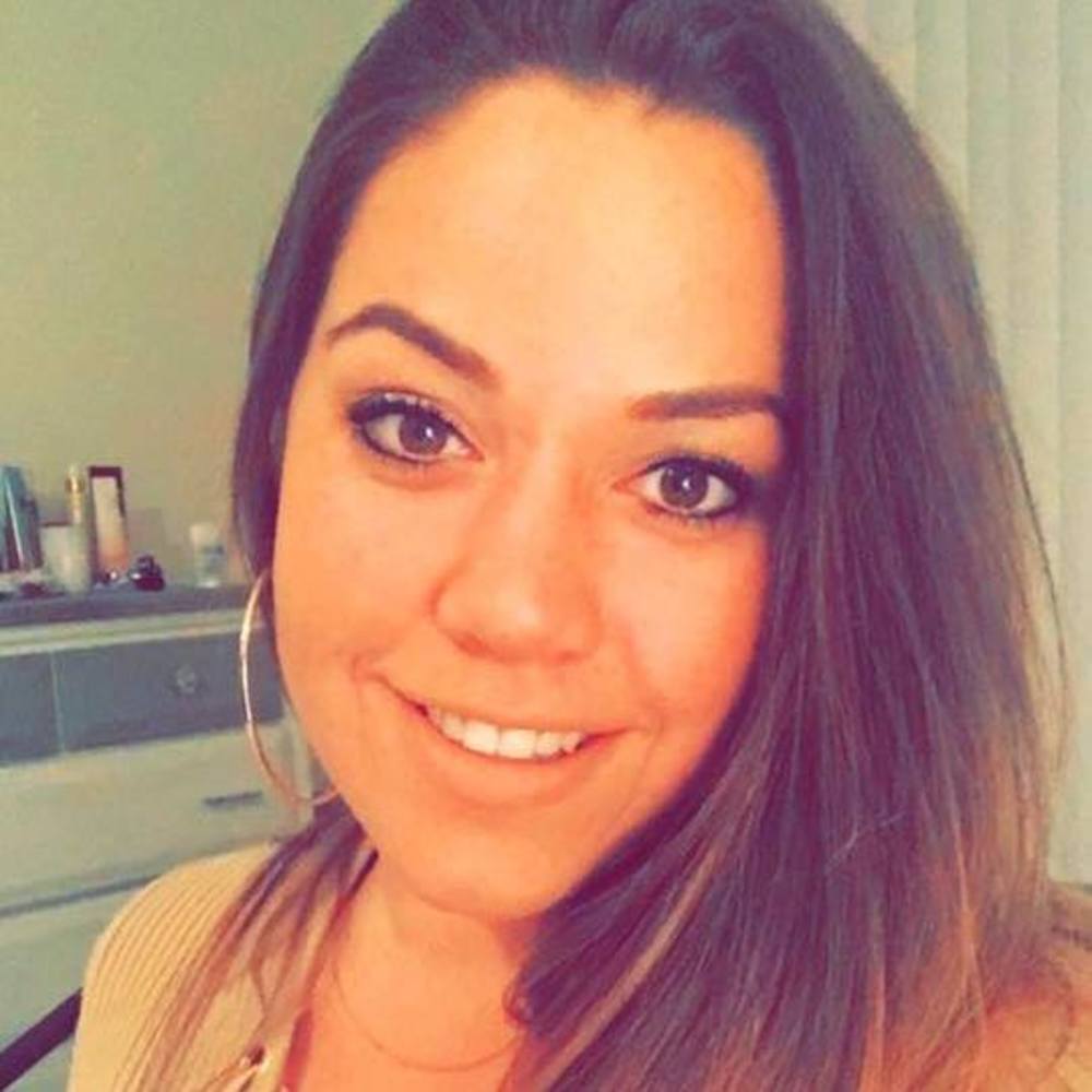 Meet your Posher, Alicia
